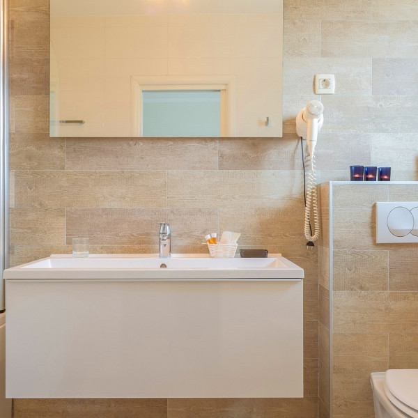 Bathroom / WC, Villa Mande Apartments, NTS Villas and Apartments Malinska